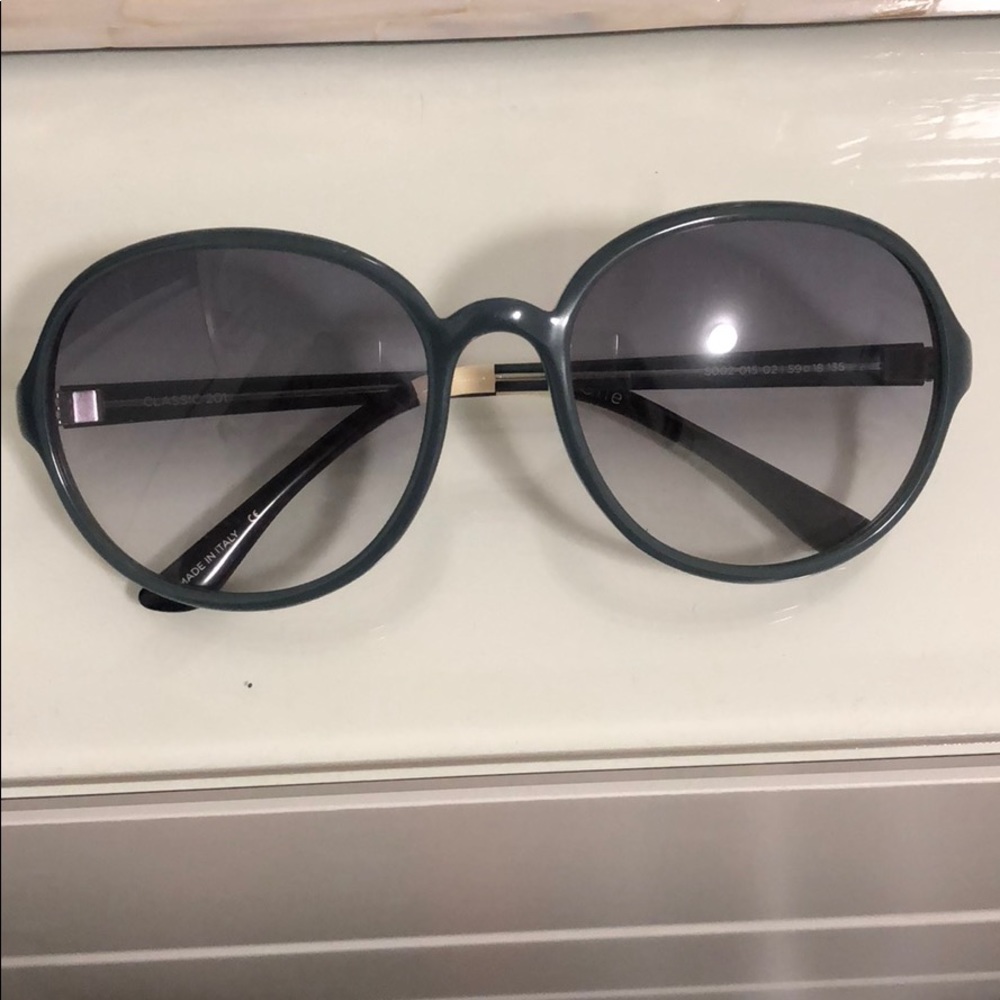 Blue Women’s Classic 201 TOMS sunglasses